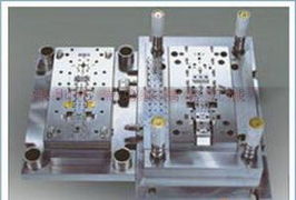 深圳五金加工厂 专业制造精密五金冲压模具与纺织用品配件